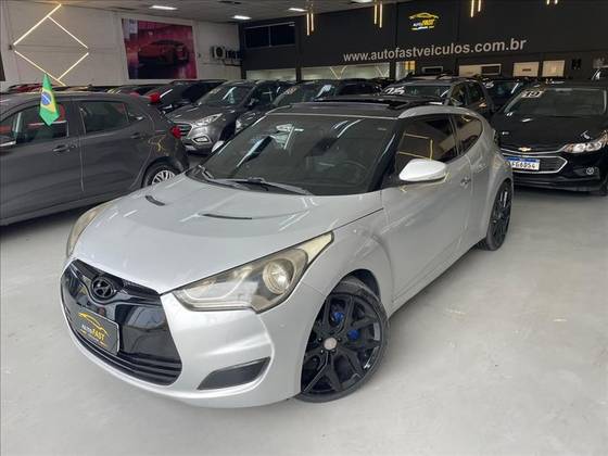 HYUNDAI VELOSTER 1.6 16V GASOLINA 3P AUTOMÁTICO HYUNDAI VELOSTER 1.6 16V GASOLINA 3P AUTOMÁTICO